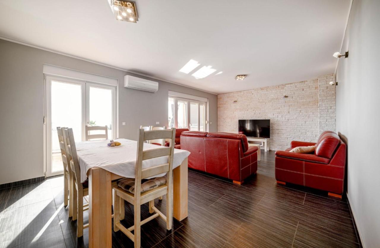 Apartment Apartmenta Oto *